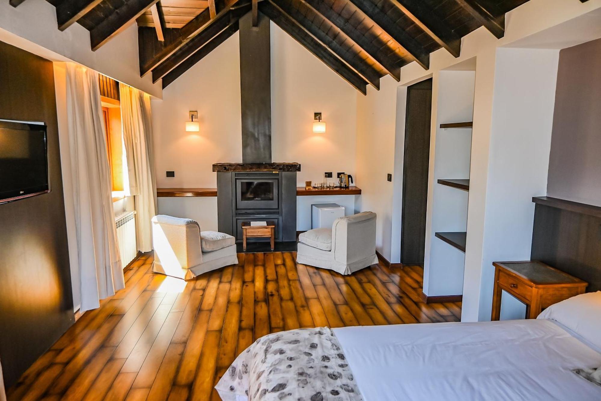 Hotel & Spa La Cheminee San Martín de los Andes Εξωτερικό φωτογραφία